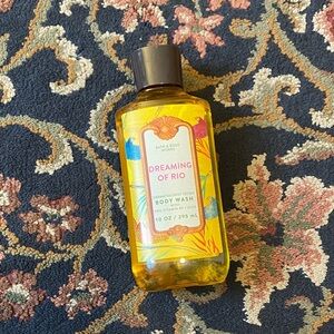 Bath & Body Works Dreaming of Rio Body Wash - Yellow and Pink